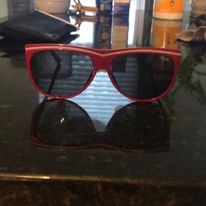 Quay Australia Sunglasses: Hollywood Nights Red